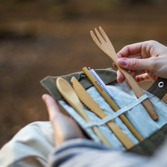 CUTLERY SETS