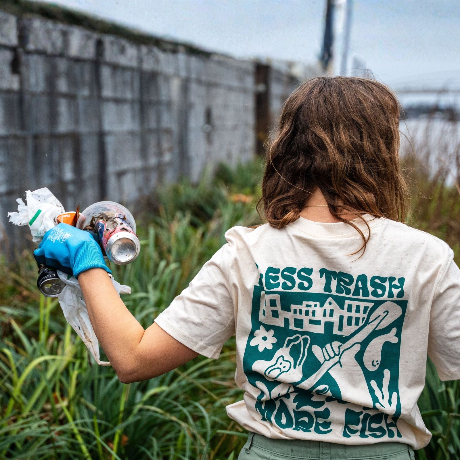 Bambaw x City to Ocean | "Less Trash, More Fish" Organic T-Shirt