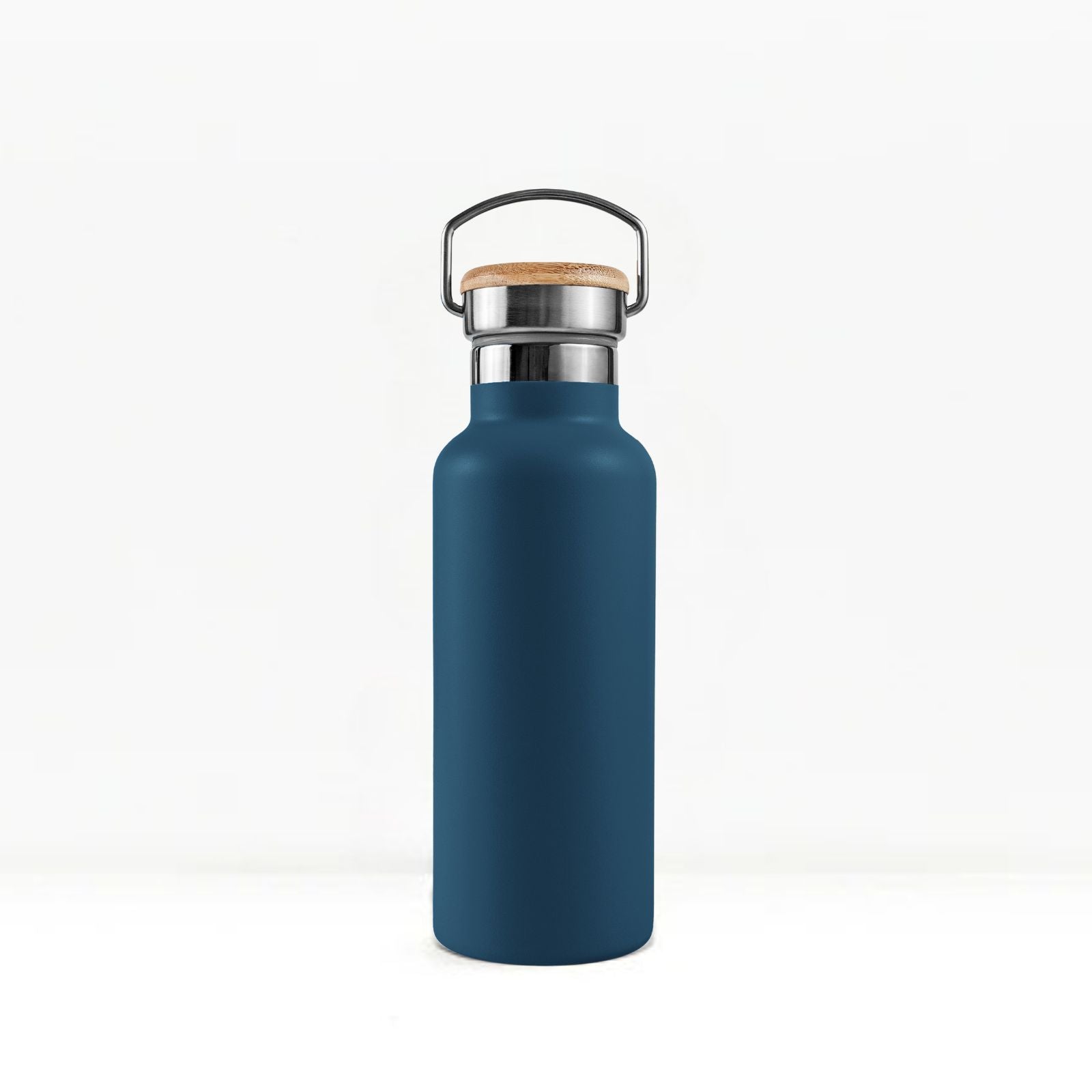 bambaw stainless steel water bottle insulated in navy blue colour 500ml on white background